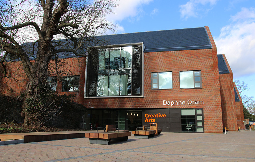 Chương trình Cử nhân Thiết kế trò chơi (Danh dự) của Canterbury Christ Church University