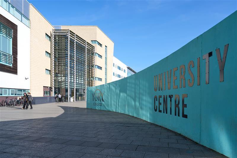 Tổng quan về trường phổ thông York College