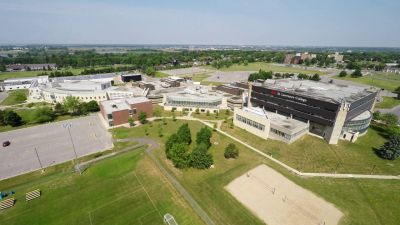 ST. LAWRENCE COLLEGE (SLC) - TRƯỜNG CAO ĐẲNG NGHỆ THUẬT ỨNG DỤNG VÀ CÔNG NGHỆ CÓ TỶ LỆ VIỆC LÀM SAU TỐT NGHIỆP CAO NHẤT MIỀN ĐÔNG ONTARIO