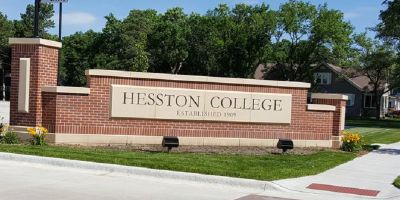 HESSTON COLLEGE (HC) - TOP CÁC TRƯỜNG CAO ĐẲNG HÀNG ĐẦU TIỂU BANG KANSAS VỀ MỨC LƯƠNG CỦA SINH VIÊN TỐT NGHIỆP