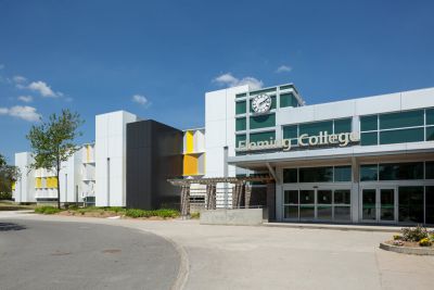 FLEMING COLLEGE - CAO ĐẲNG HÀNG ĐẦU CANADA VỀ ĐÀO TẠO CÁC CHUYÊN NGÀNH SỨC KHỎE